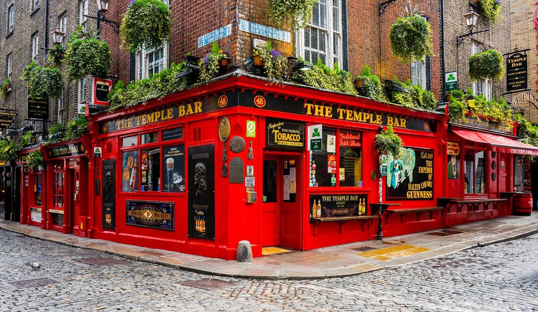 The red facade of the Temple Bar pub in Dublin
